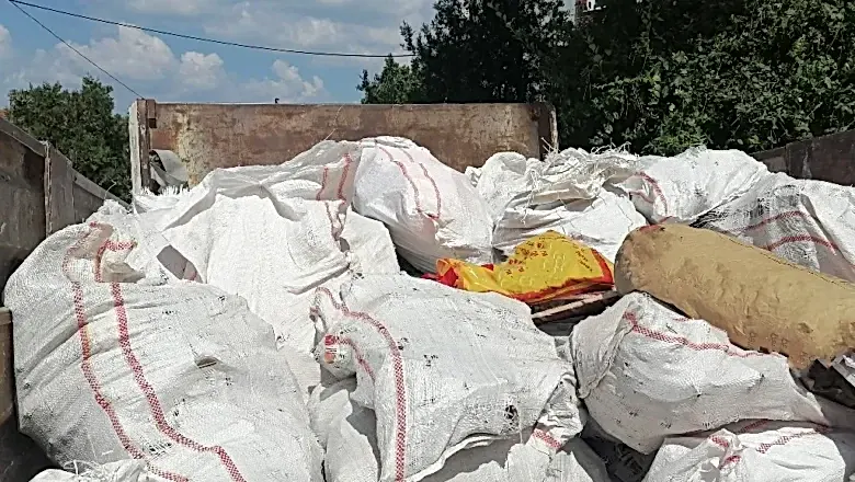 İstanbul Moloz Atımı